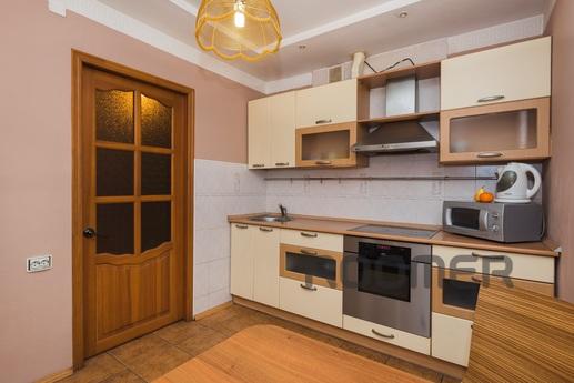 Apartment at the car market 'WHITE T, Єкатеринбург - квартира подобово