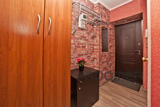 The apartment is at the railway station!, Єкатеринбург - квартира подобово