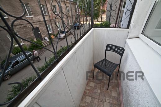The apartment is at the railway station!, Єкатеринбург - квартира подобово