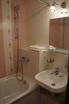 2 bedroom apartment, Irkutsk - apartment by the day