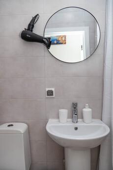 Cozy studio on Novodmitrovskaya, Москва - квартира подобово