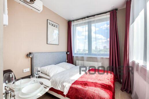 A newly renovated studio apartment in the modern Mainstreet 