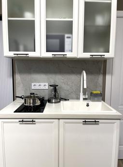 Cozy studio on B. Tulskaya, Москва - квартира подобово