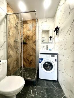 Cozy studio on B. Tulskaya, Москва - квартира подобово