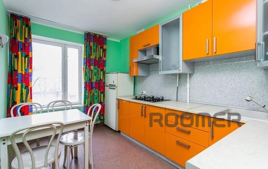 Cozy apartment 5 minutes from the metro, Moscow - apartment by the day