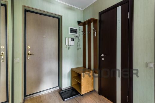 1-kk apartment with excellent renovation, Москва - квартира подобово