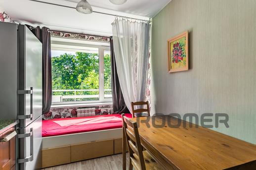 1-kk apartment with excellent renovation, Москва - квартира подобово