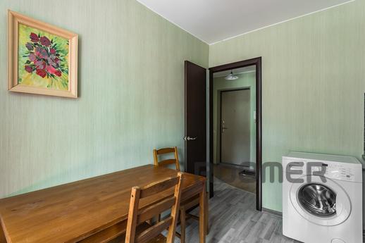 1-kk apartment with excellent renovation, Москва - квартира подобово