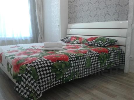 Sq near Deribasovskoy Modern renovation Double bed in the se