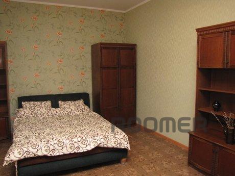 Cozy 2-bedroom apartment center, Odessa - apartment by the day