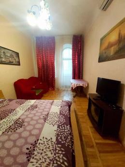 Apartment near the railway station, Kyiv - apartment by the day