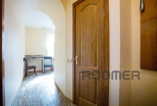Apartment metro Darnitsa for 6-8 people, Kyiv - apartment by the day