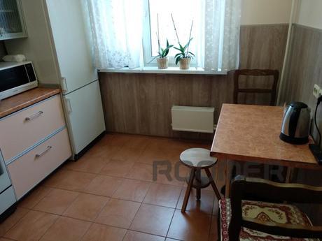 2-комн.квартира, 65м², 2/4 эт. посуточно, Алматы - квартира посуточно