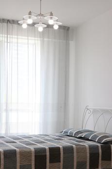 Rent an apartment in the city center!, Almaty - apartment by the day