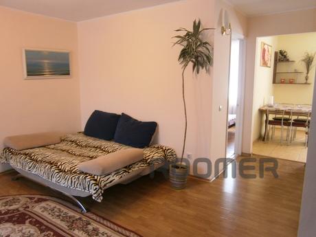 5 minutes from the sea. Cozy, spacious, two-bedroom apartmen