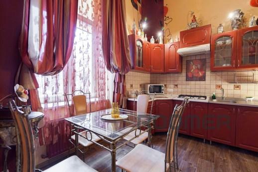 cozy apartment near the opera house, Lviv - apartment by the day