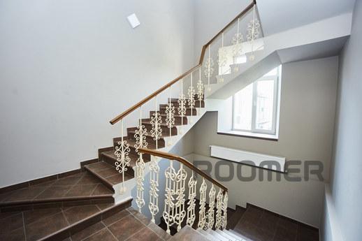 MANSARD Suite in the city center, Odessa - apartment by the day