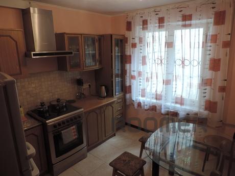 Modern 3 bedroom apartment, Gurzuf - apartment by the day
