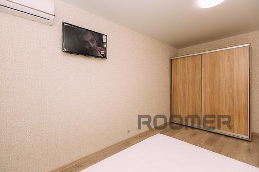 Novostroy.TRTsLavina.Harkovskaya.Dok2i3g, Sumy - apartment by the day