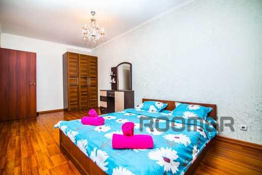 For rent 2 bedroom apartment in the very, Астана - квартира подобово