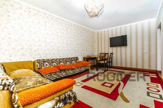 For rent 2 bedroom apartment in the very, Астана - квартира подобово