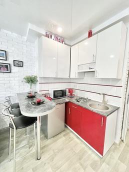 ул. Западная 12, Ирпень, Ирпень - квартира посуточно