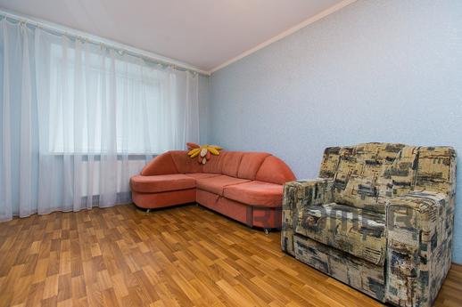 2 rooms 9 sleeping places. New building., Sumy - apartment by the day