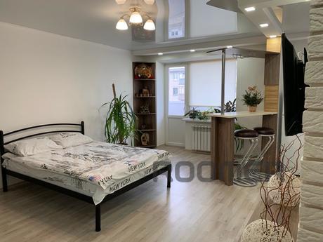 Rent 1 room apartment in the center, Kremenchuk - apartment by the day