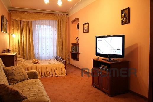 The apartment is located in the historic part of the city (P