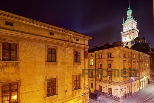 One bedroom apartment on the Market Sq, Lviv - apartment by the day
