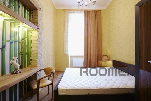 Cozy one bedroom apartment class European standard in the Au