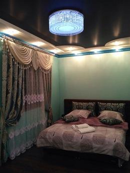 A beautiful one-bedroom VIP apartment on Zakarpatskaya Stree