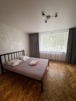 I would like to rent a spacious 2-room apartment, prosp. Lis