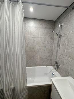 Lisoviy Avenue, Serts Institute, metro station, Kyiv - apartment by the day