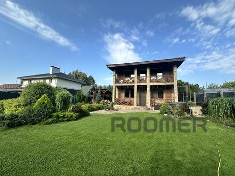 The new year is busy. Rent a house near Kiev, 2nd floor. 120