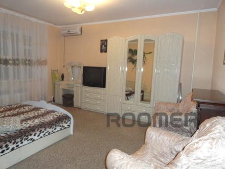 Square-ra with FIREPLACE! Otchet.Dokumen, Odessa - apartment by the day