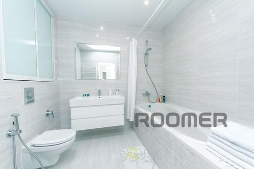 Excellent bright apartment, Kyiv - apartment by the day