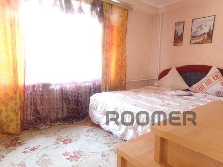 4-BR apartment with 3 bedrooms, Kyiv - apartment by the day