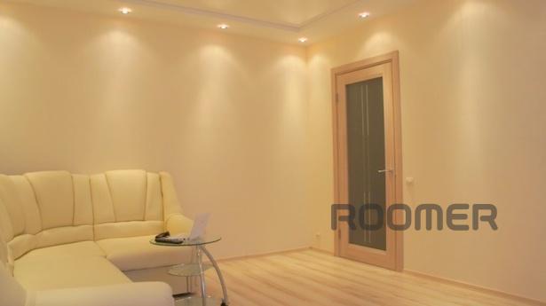 We offer for rent 2 bedroom modern apartment in Arcadia, st.