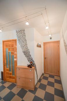 Muratbayev Central Apartment, Алматы - квартира посуточно