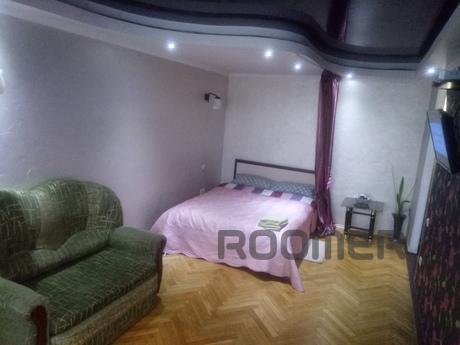 Luxury apartment, very warm 5 minutes from the metro KPI. De