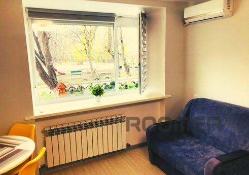 Однокімнатні Апартаменти в самому серці, Умань - квартира подобово