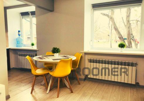 Однокімнатні Апартаменти в самому серці, Умань - квартира подобово