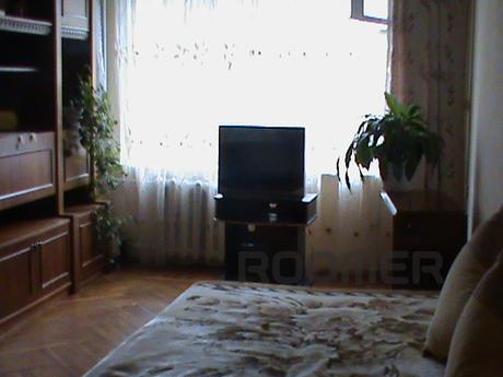 I rent in Alushta second apartment ul.Yaltinskaya 9. In the 