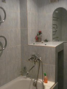 Rent by the day, Mon 2 square, Zaporizhzhia - apartment by the day