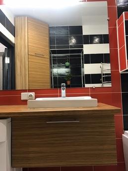 CENTER OF YEKATERINBURG, Єкатеринбург - квартира подобово