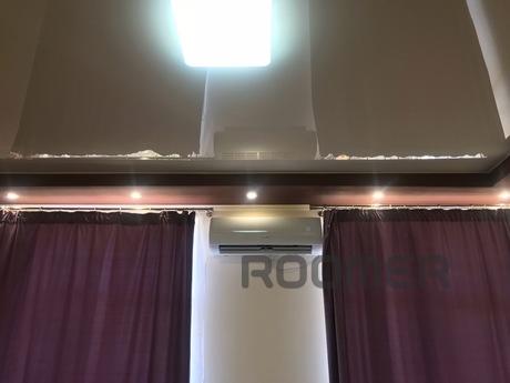 CENTER OF YEKATERINBURG, Єкатеринбург - квартира подобово