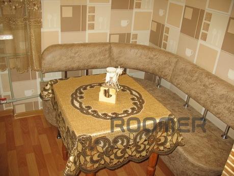 Romance of the Euro-apartment in the cen, Yevpatoriya - apartment by the day