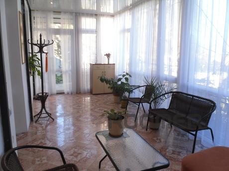 2 BR apartment with patio and parking, Sevastopol - apartment by the day