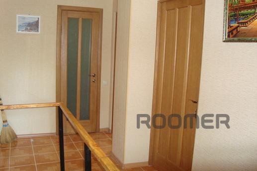 Rent house by the sea in a cypress fores, Alushta - apartment by the day